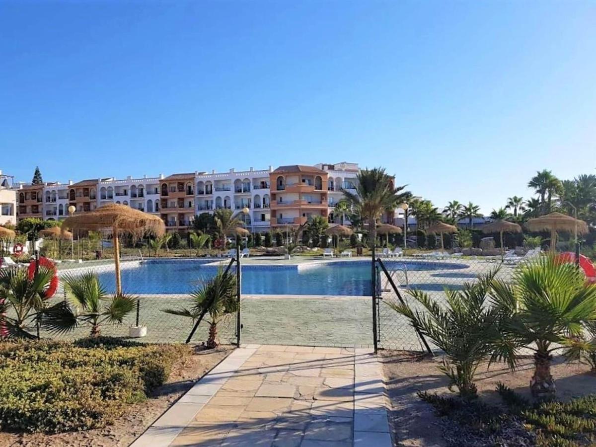 Belvilla By Oyo Holiday Home In Vera Playa Playas de Vera Bagian luar foto